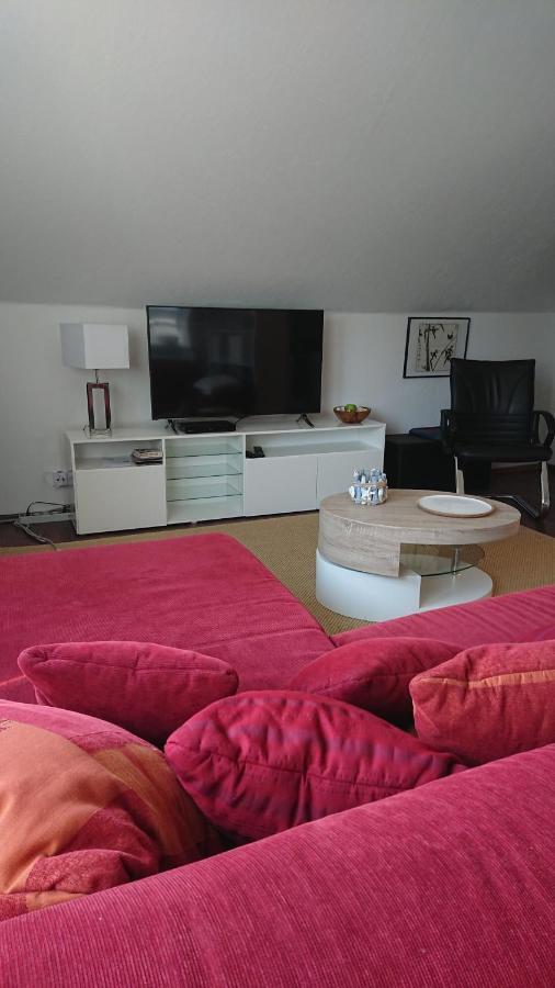 Klimatisiertes Ferienapartment An Der Stadtgrenze Von Berlin Gosen Bagian luar foto